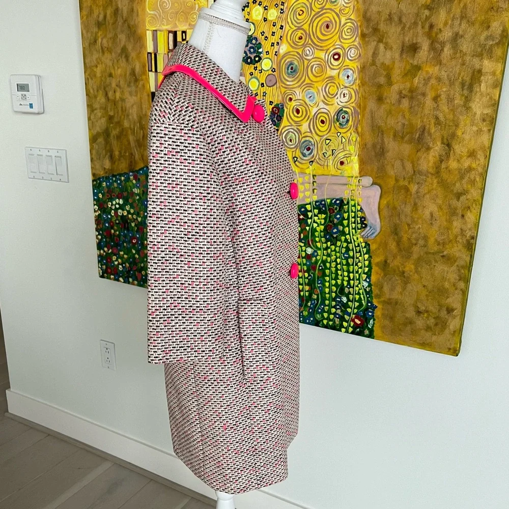 KATE SPADE Carrie’s Pink Tweed Coat With Hot Pink Buttons Size 4